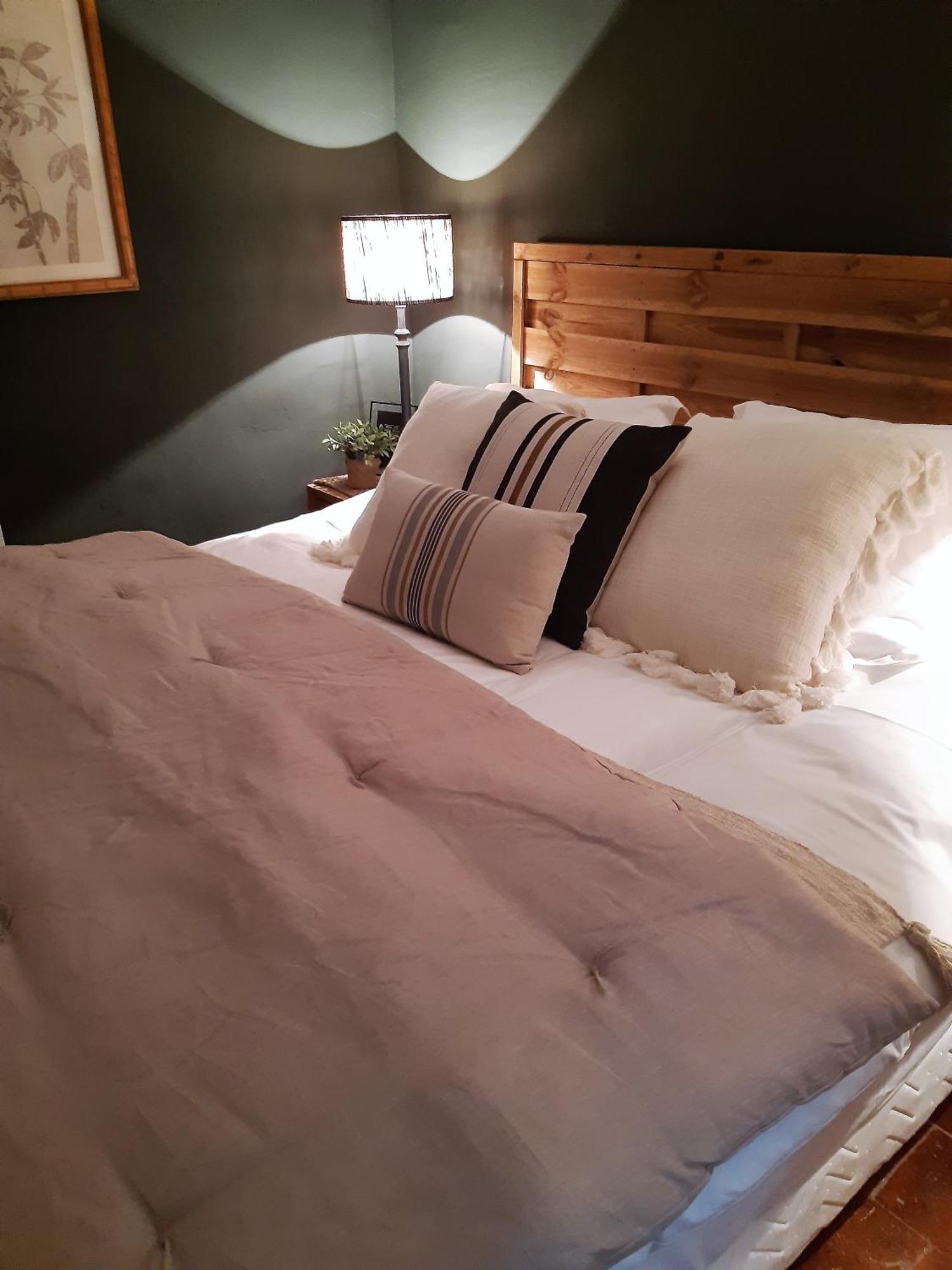 Hotel Le Patio De Sophie Систерон Номер фото